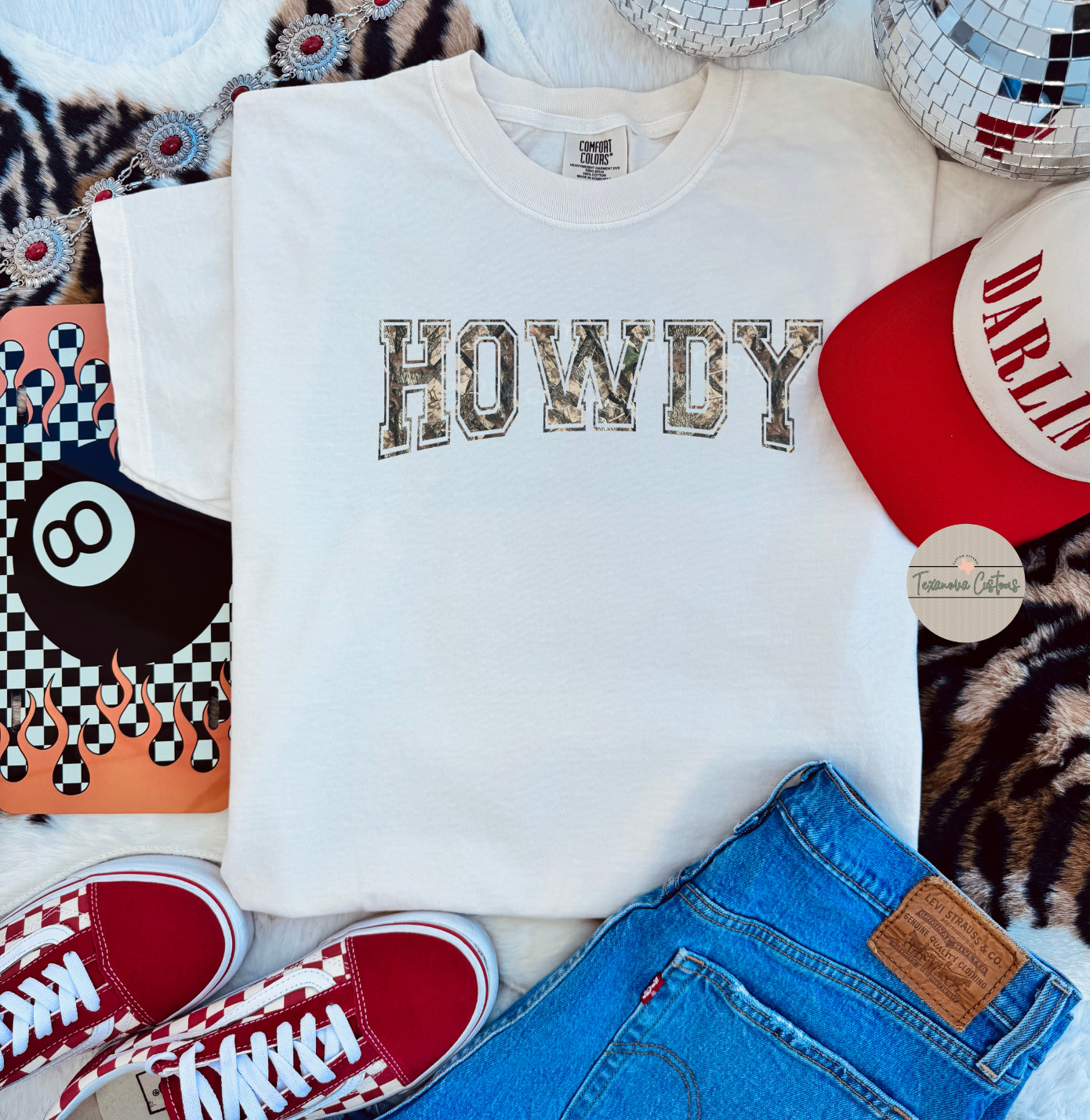 Camo Howdy Graphic